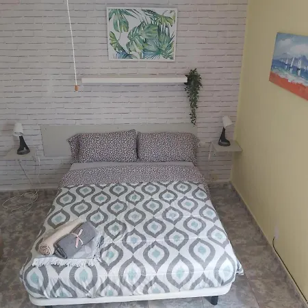 Cruz Guest house *