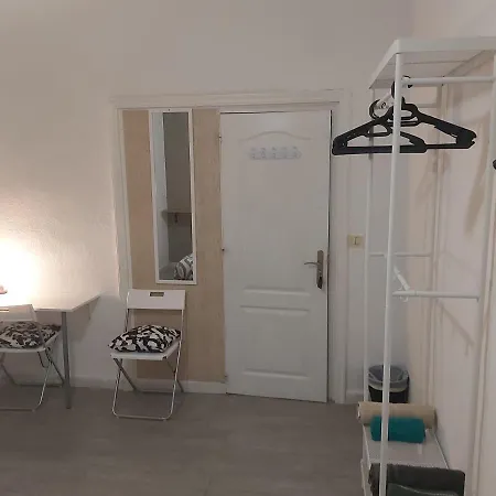 Cruz Guest house *